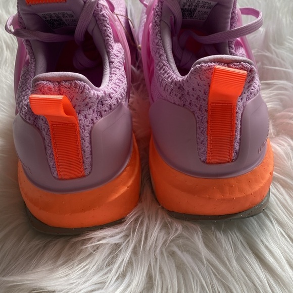 ❄️ADIDAS Ultraboost 5.0 DNA J Women’s 6 - Picture 7 of 16